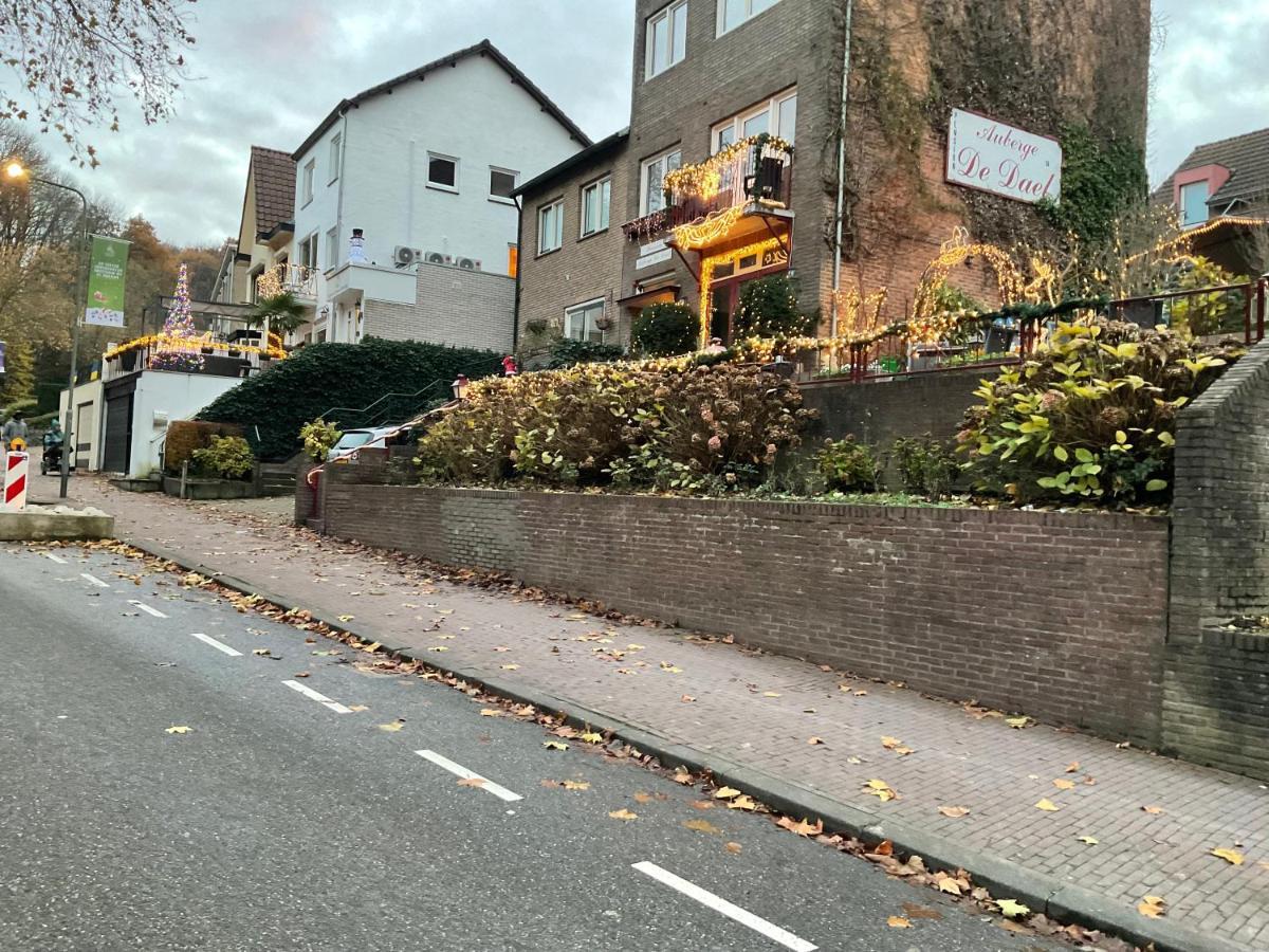 Pension Auberge De Dael Valkenburg aan de Geul Kültér fotó